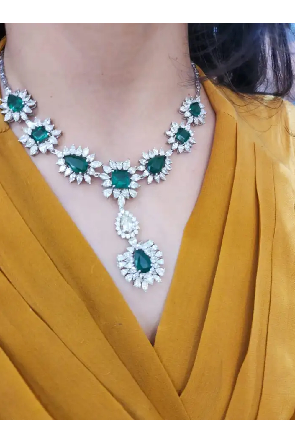 Natural emerald Necklace with 36.39 carats Diamond & 28.53 cts Emerald in 14k Gold