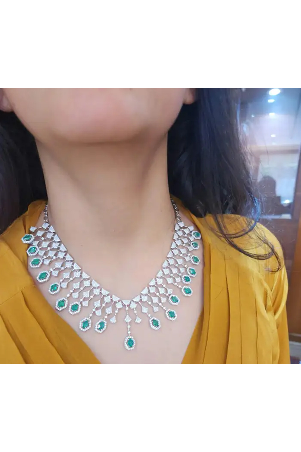 Natural Emerald Necklace with 10.75cts Diamond & 11.06cts Emerald