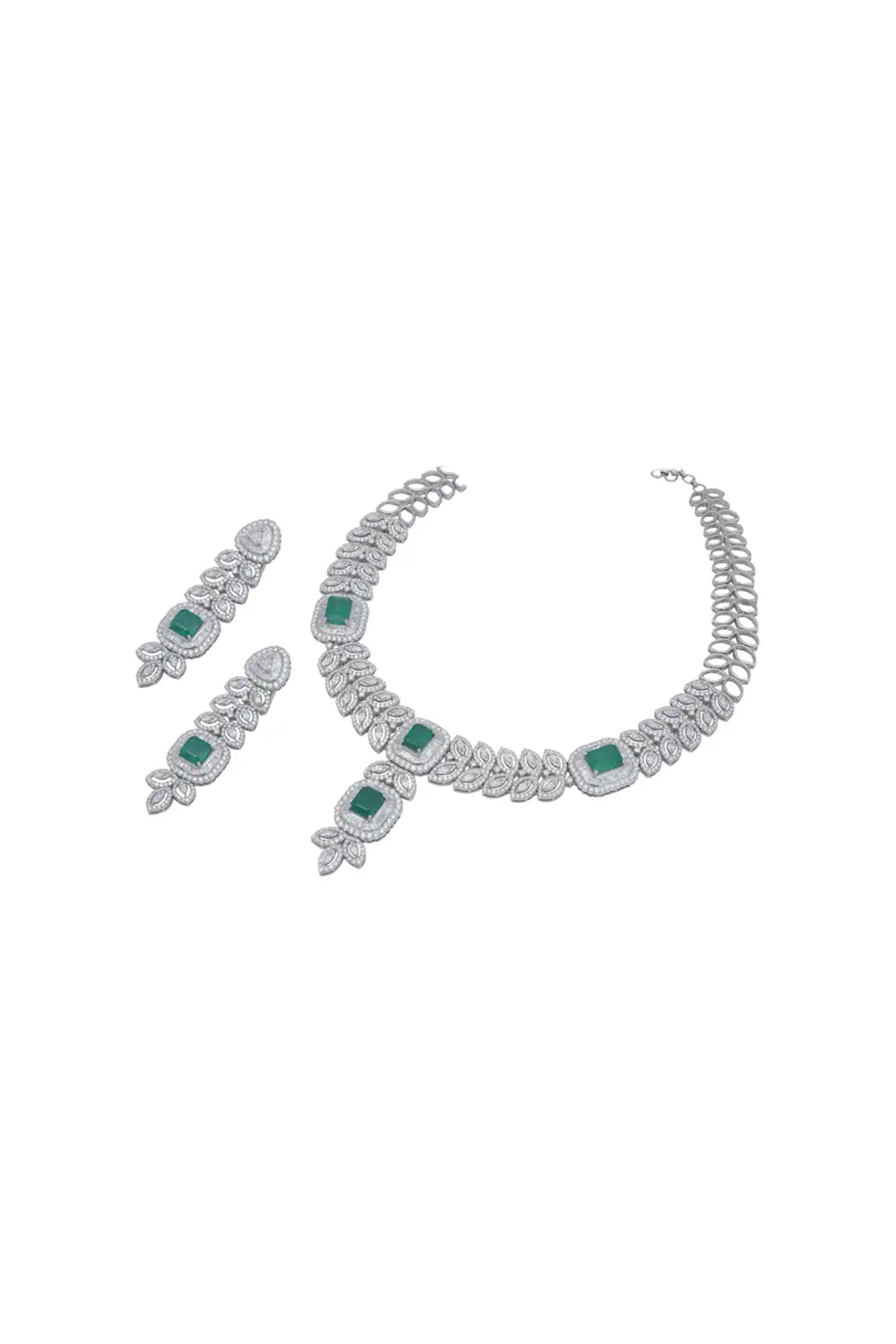 Natural and Emerald Necklace with 21.93cts Diamond & 19.65cts Emerald