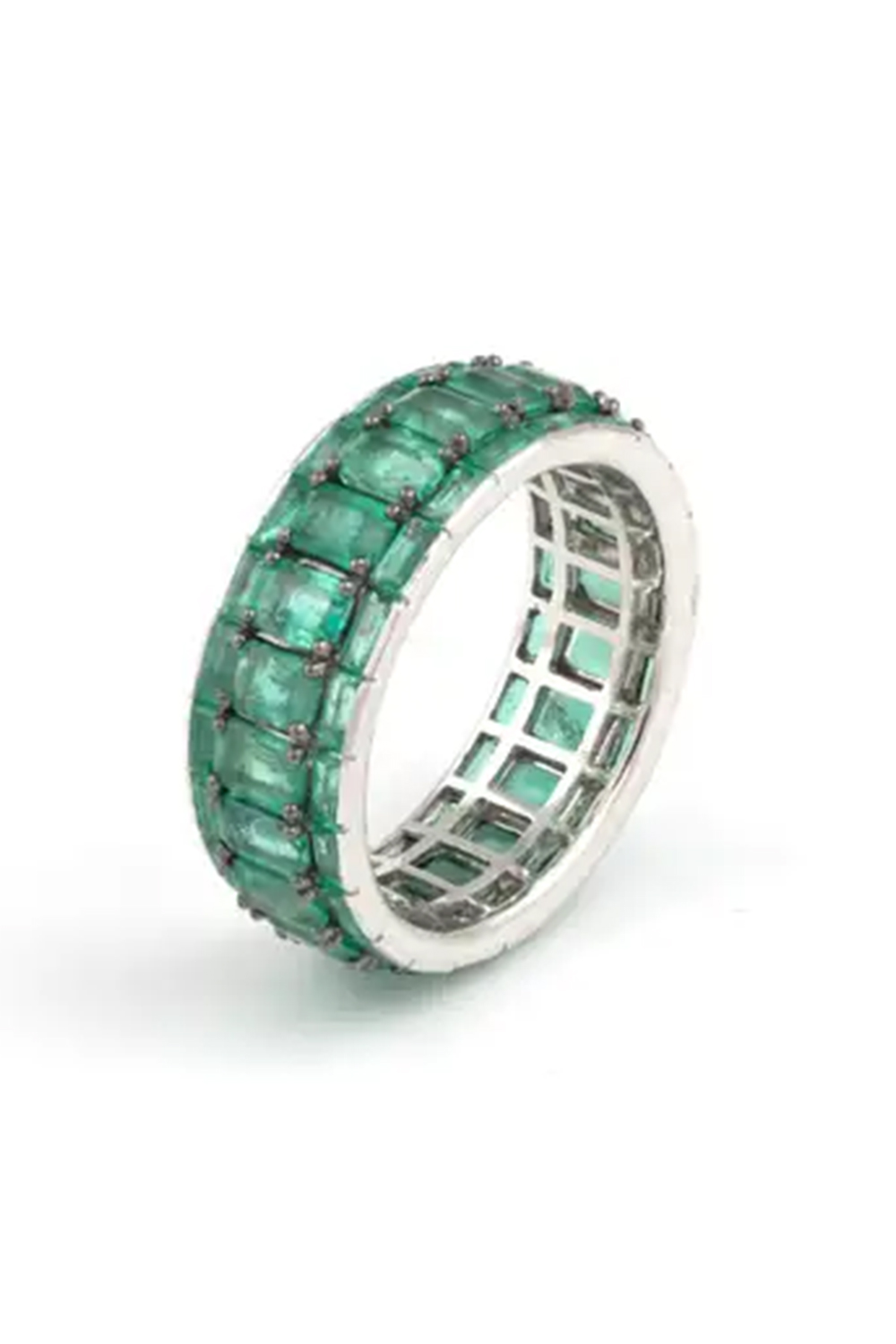 Natural Emerald 6.19cts in 18k Gold 4.42gms Ring