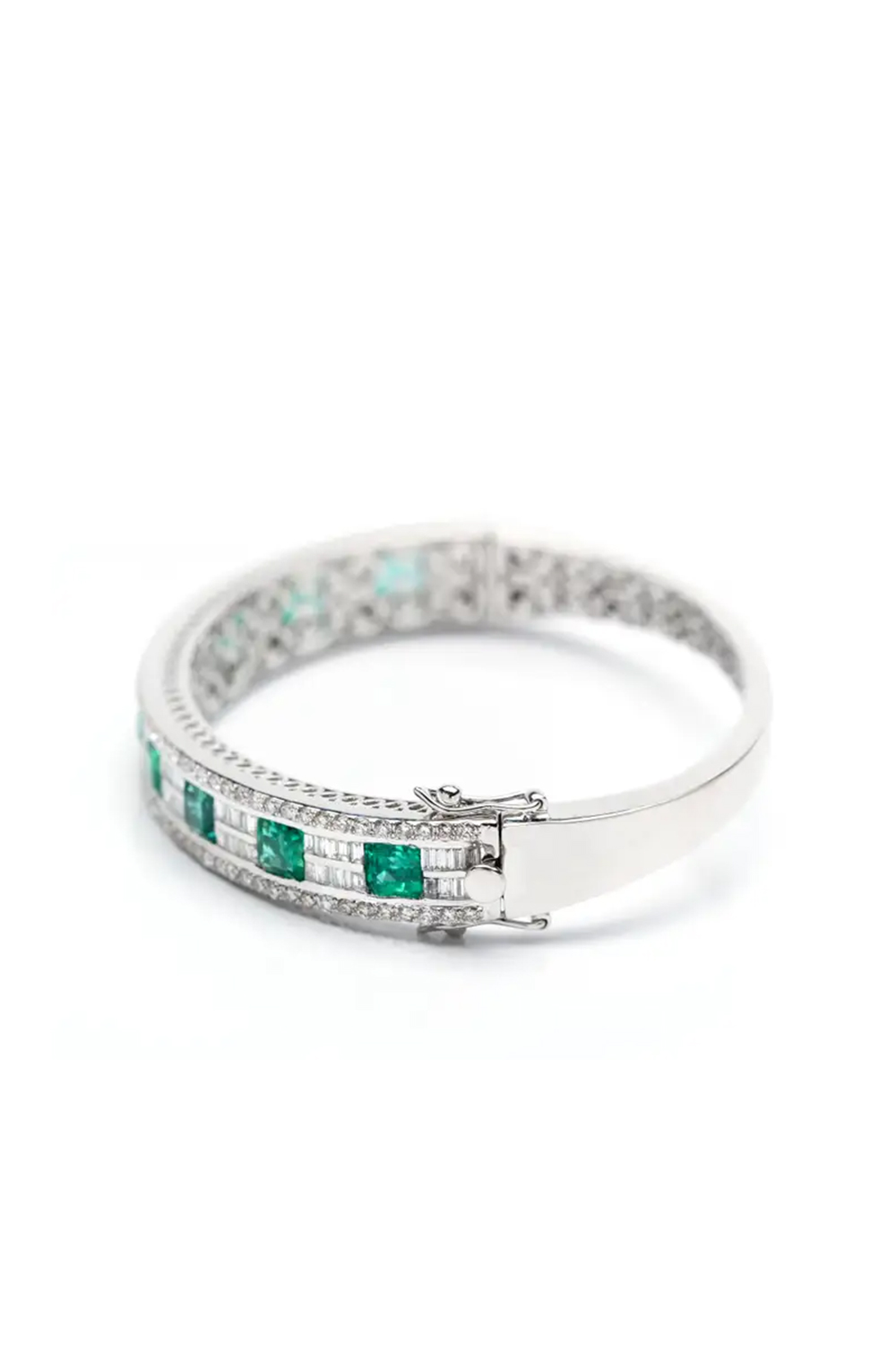 Natural Zambian Emerald Bracelet with 6.18 Carats Emerald and 3.05 Carats