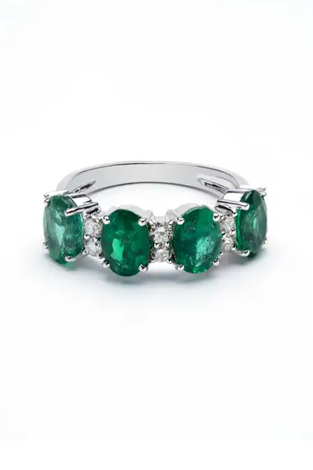 Natural Zambian Ring with 3 Carats Emeralds and 0.42 Carats Diamond /14k