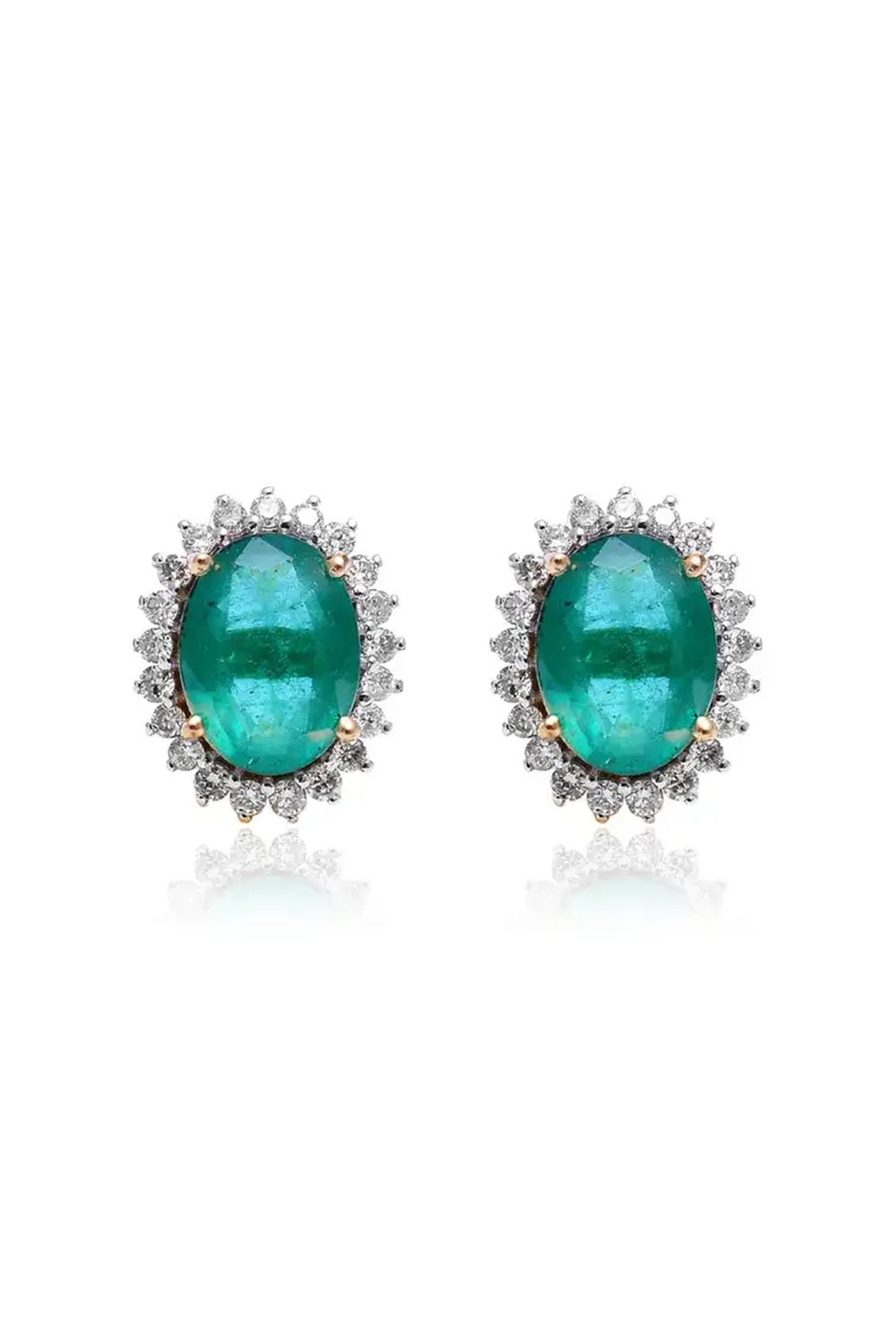 Emerald Stud Earrings with Diamond in 18karat Gold