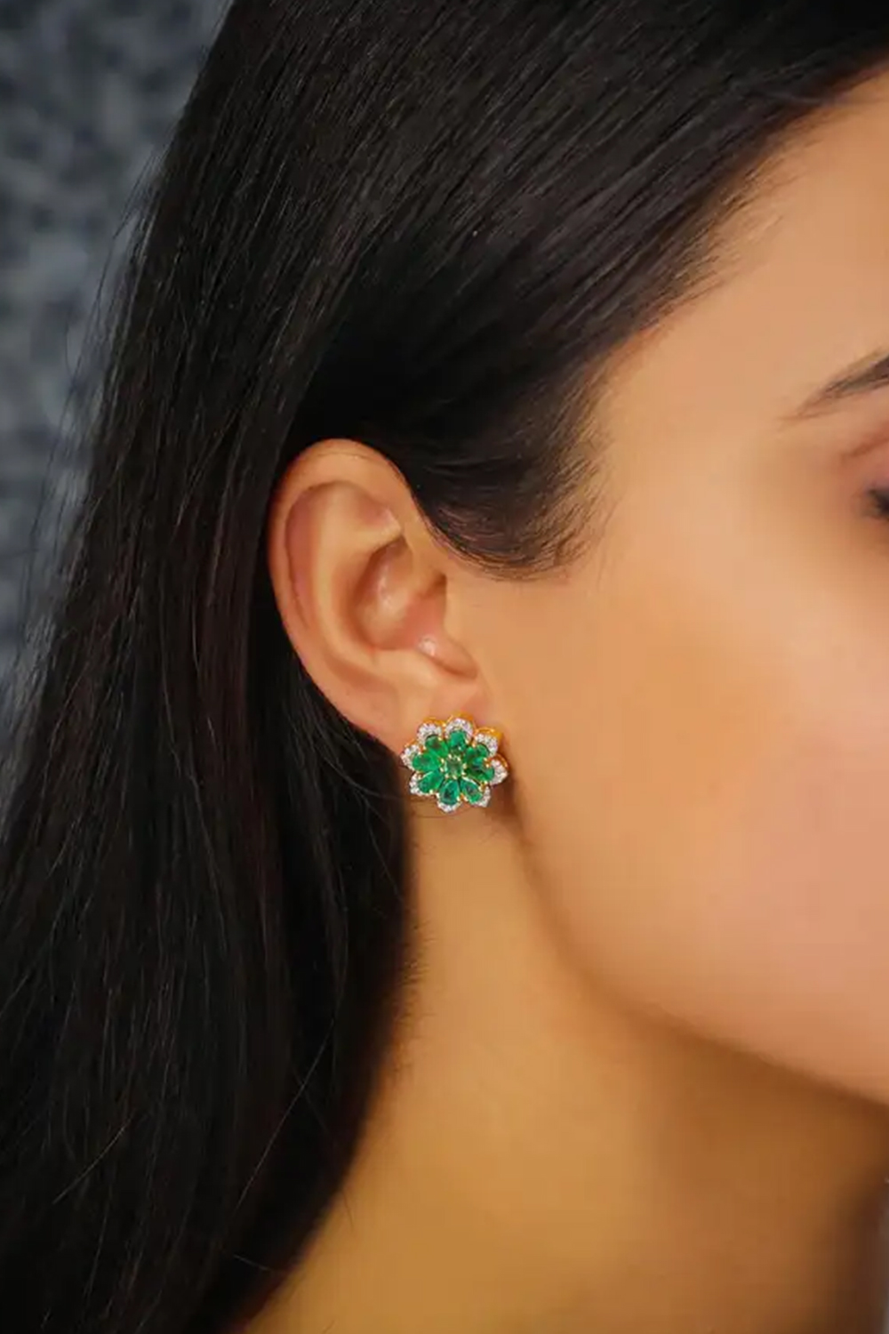 Emerald Stud Earrings with Diamond in 14k Gold