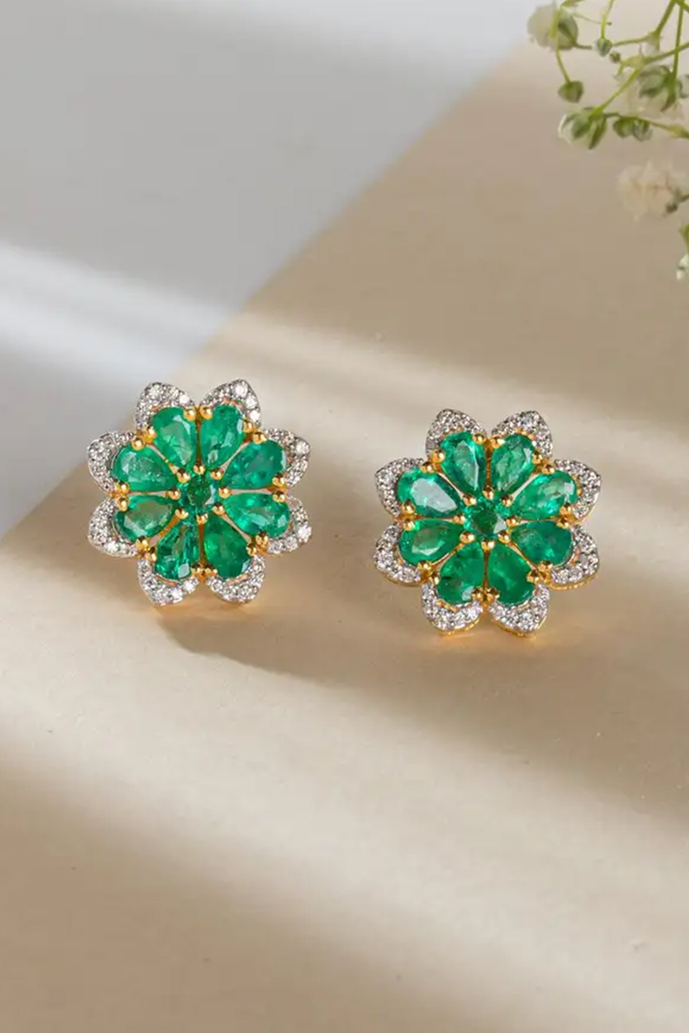 Emerald Stud Earrings with Diamond in 14k Gold