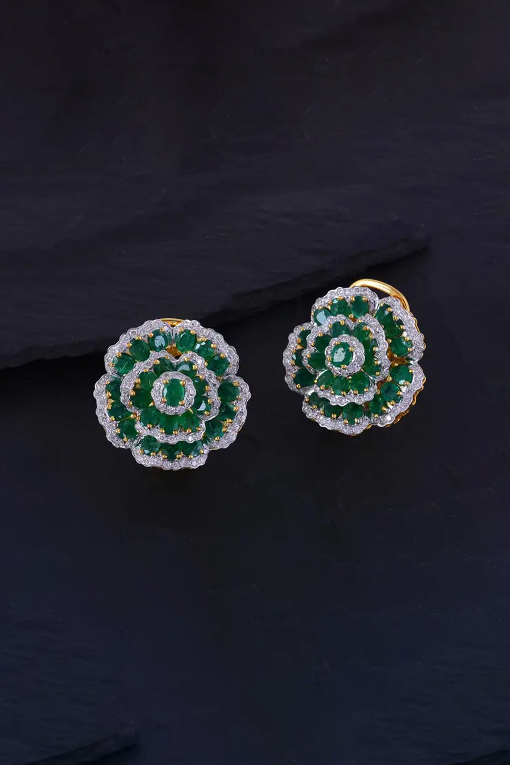 Emerald Stud Earrings with Diamond in 18K Gold