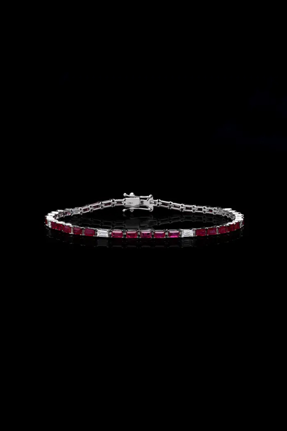 Natural Ruby bracelet with diamond 0.63 cts in 18k gold