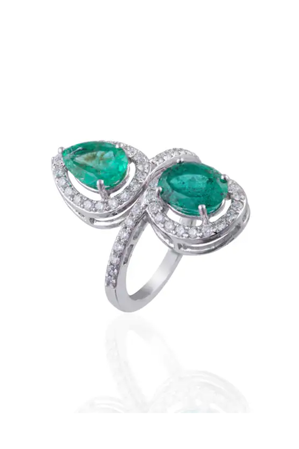 14k gold 0.70cts Diamond 3.03cts Emerald Ring