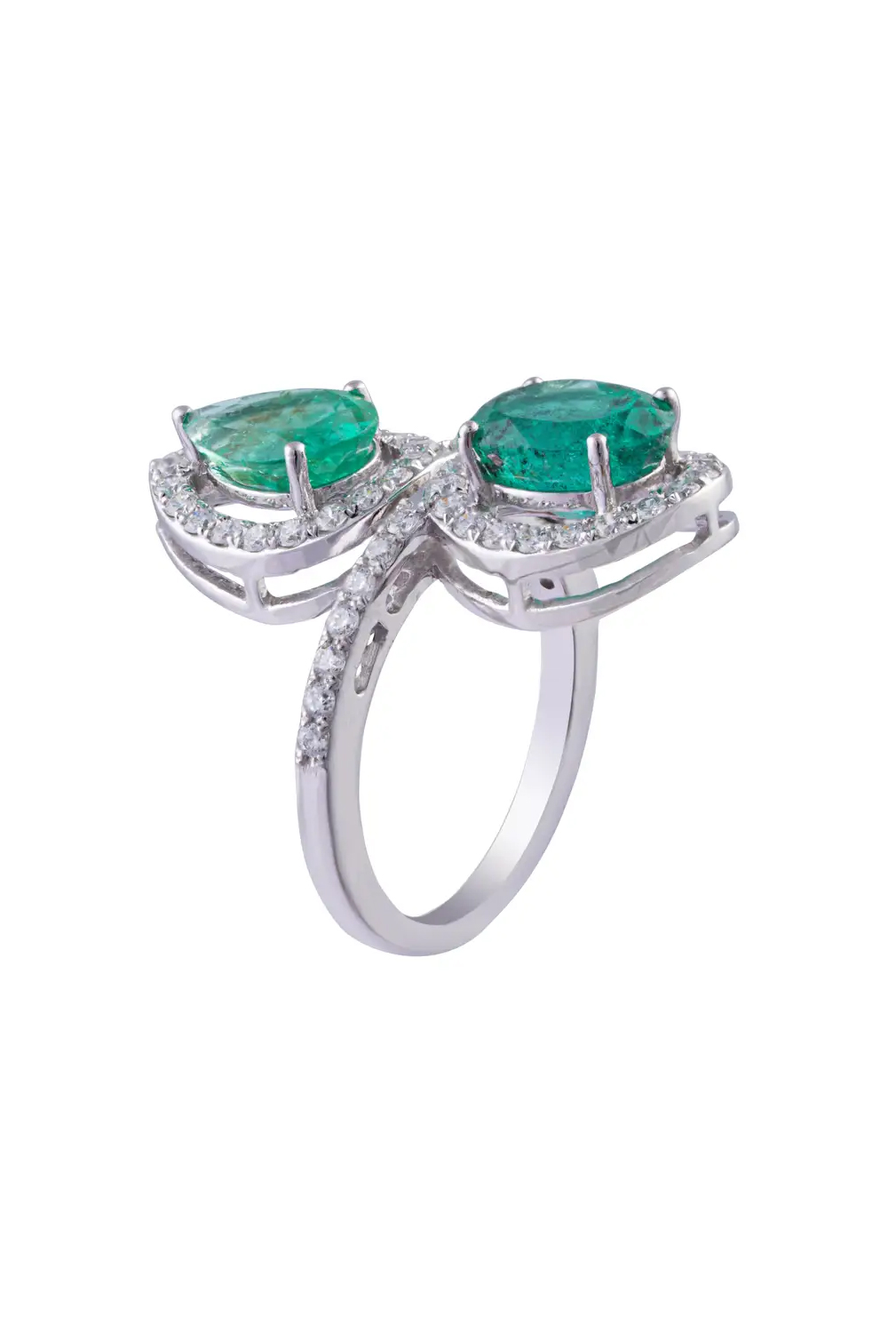 14k gold 0.70cts Diamond 3.03cts Emerald Ring