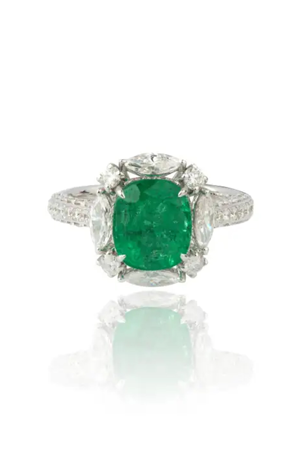 Natural emerald ring with diamond in 18k gold