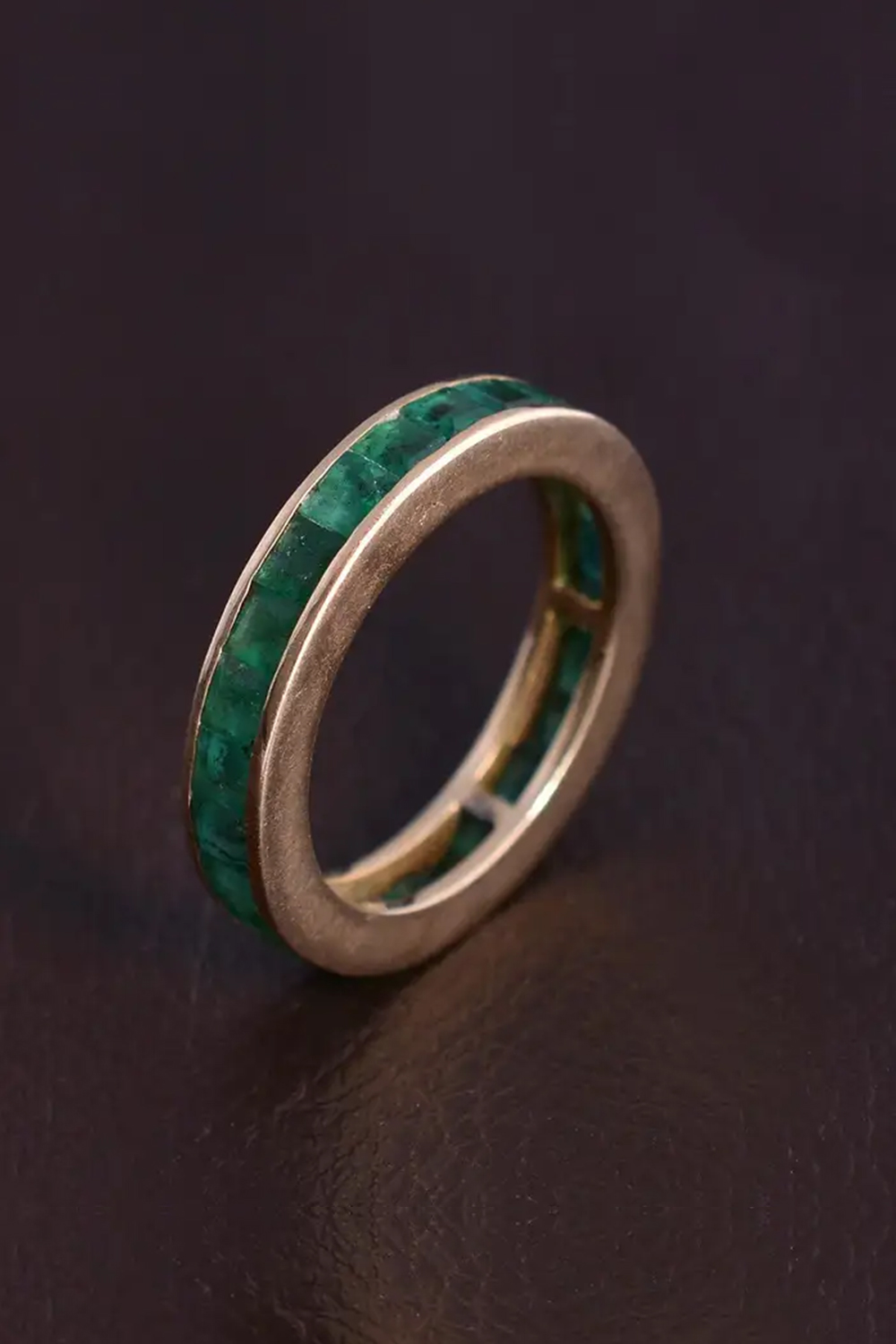 Natural Emerald Gold Ring in 18K