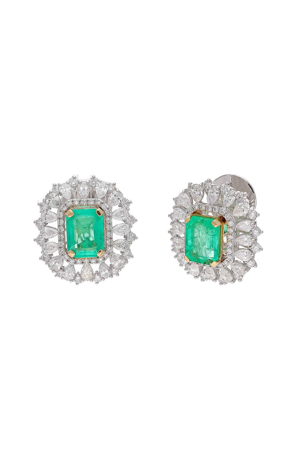 Natural Columbian Emerald Earring with Diamond in 18k Gold