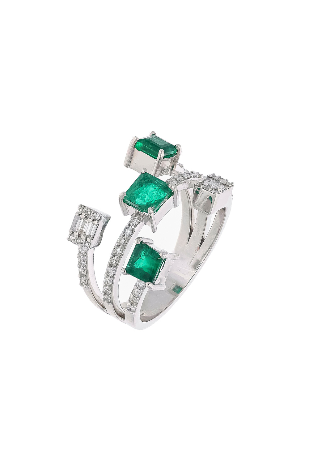 Natural Emerald Ring with Diamond in 18k Gold