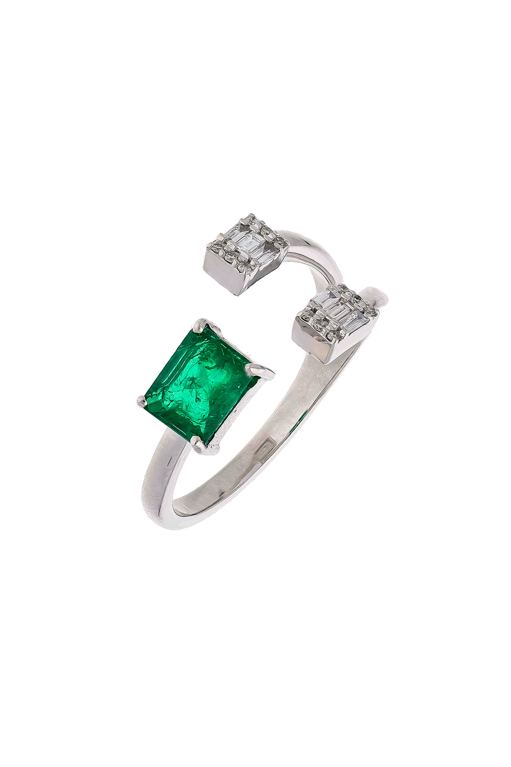 Natural Emerald Ring with Diamond in 18k Gold